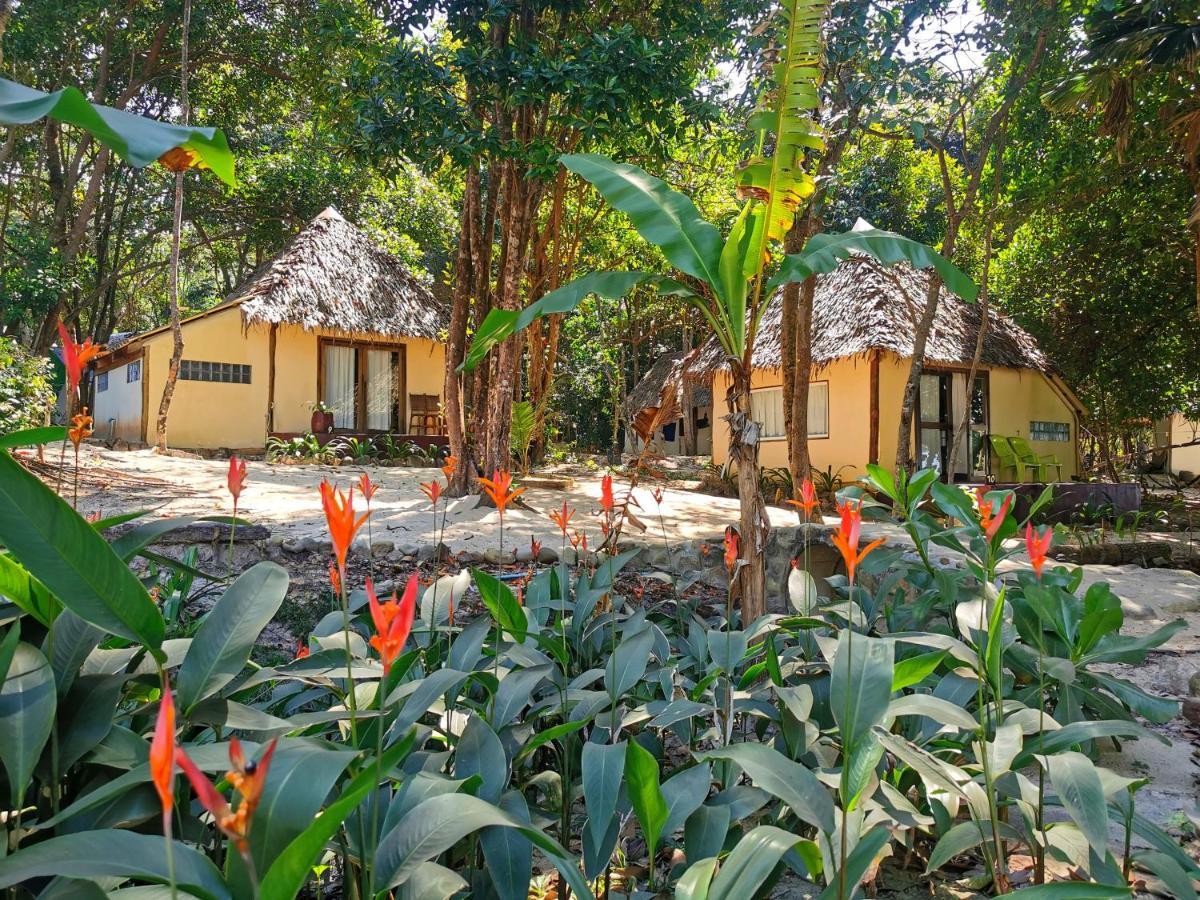 Sleeping Trees Villa Koh Rong Sanloem Exterior photo